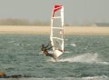 Lekker wintersdagje surfen, helaas is de foto net niet scherp.