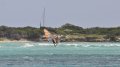 Heerlijk surfen op Corsica: Bonifacio. Springen op de zandbank.