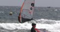 Hoogte lopen tussen de golven van El Medano. Heerlijk zeil die Flight Sails Zorro 5.2.