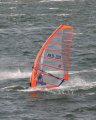 Mooie foto van Hans tijdens The Mission 2010, zijn hot Sails GPS 8.0 2010 staat er goed op. Mooie oranje kleur!